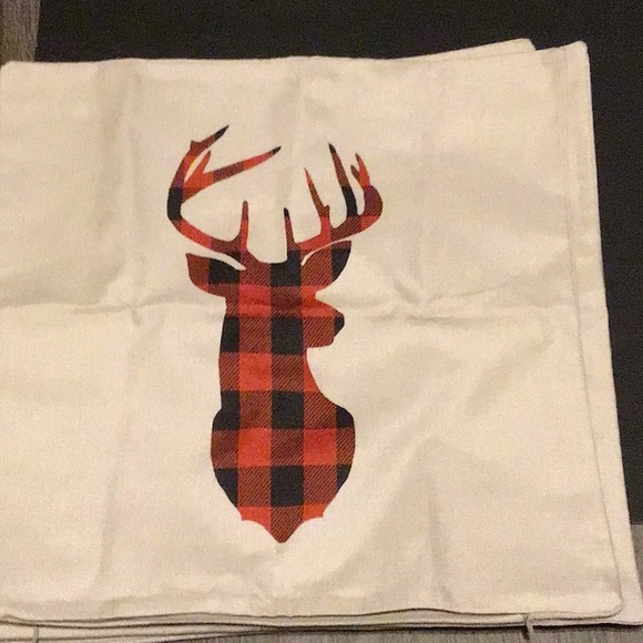 4 Pillow Covers Set Of 4 red and black checks. Hidden zipper - Picture 3 of 5